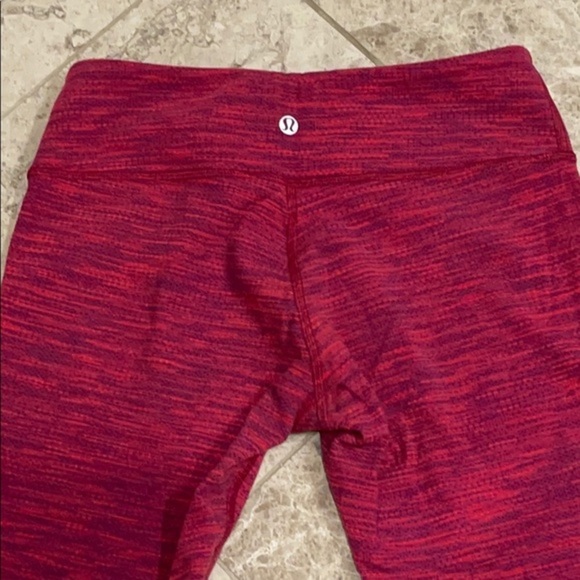 Lululemon Wunder Under Red Luon Crop Pants Size 6 - Picture 6 of 8
